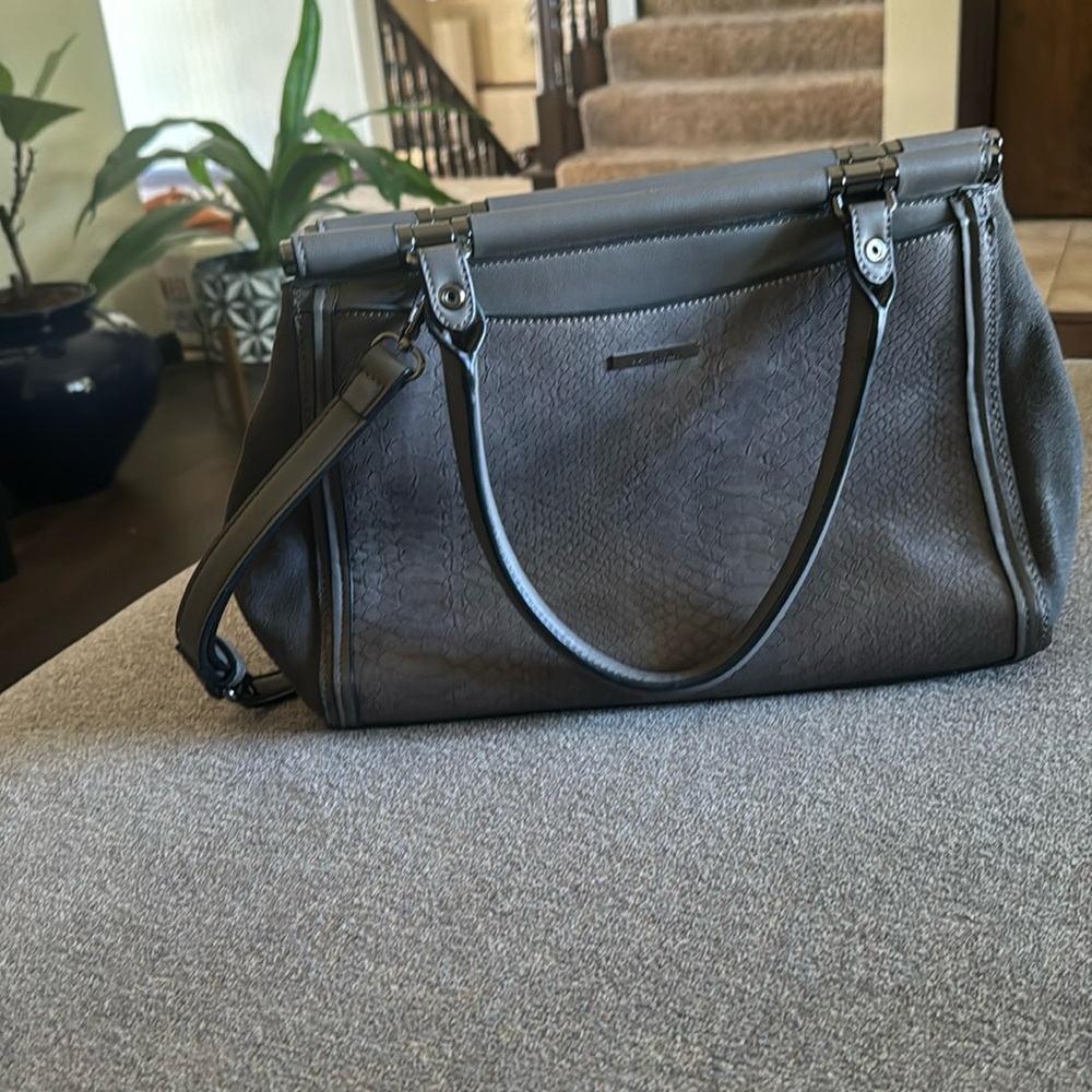 Simply Noelle Gray Snake Skin and Suede Purse